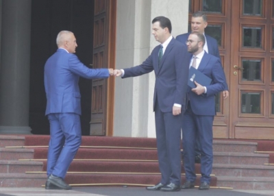 Presidenti - Bashës: Qëndrojini Marrëveshjes së 5 Qershorit, ata që punojnë kundër integrimit do të mbajnë përgjegjësi