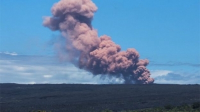 Shpërthen vullkani, policia evakuon  1700 banorë