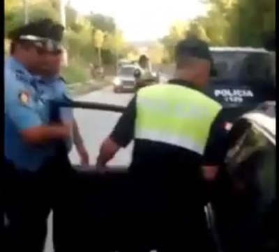 Video/ Boçi zbulon të vërtetën, policia ushtroi terror mbi kreun e PD-së në Gramsh