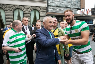 Media e njohur britanike shkruan për Ilir Metën: Pse Presidenti i Shqipërisë është i dashuruar me ekipin Celtic?