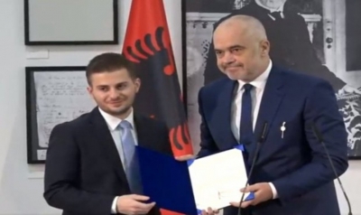 'Hapëm negociatat'/ Cakaj mbetet qesharak edhe kur largohet