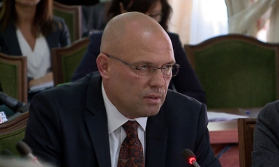 Skandali 40 mln euro/Manjani: Jo vetëm i blenë zgjedhjet, por i blenë me paratë tona. Asnjë kacidhe nga xhepi i vet