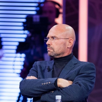 Manjani: Shteti të ndalojë pagesat e qerave?! Jo!