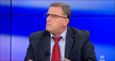 “Pro mbylljes së shkollave”, Solis: Politika kontrollon shifrat, pse është rritur numri i të vdekurve