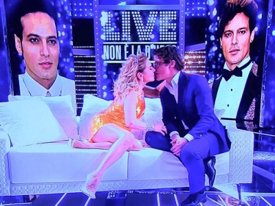 Barbara d’Urso puth Gabriel Garkon në emision