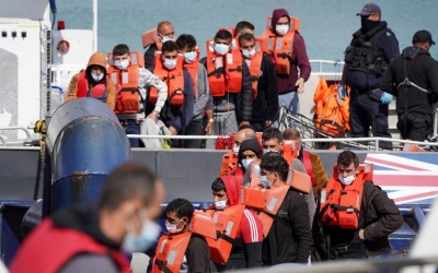 Azilantë - 15 mijë shqiptarë kanë ikur zyrtarisht në BE dhe Angli këtë vit