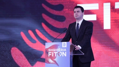 Porositë e Bashës për krerët e degëve të PD-së, flet prerë: Mbajini strukturat e karikuara