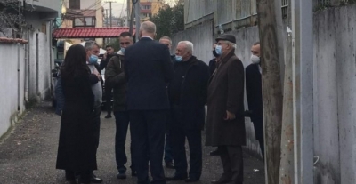 ‘Ma vranë djalin për herë të dytë’, Edi Rama niset me 'urgjencë' në familjen e Klodian Rashës, për herë të tretë