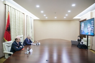 Meta, bisedë me Zyrtarin e Programit Botëror të Ushqimit/ Nga gjendja ekonomike e shtresave në nevojë, tek fëmijët dhe pensionistët, ja temat e diskutimit