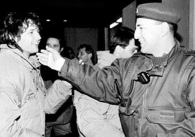 Berat Buzhala publikon foton e Mihajloviçit me Arkanin dhe ka një mesazh për Ramën