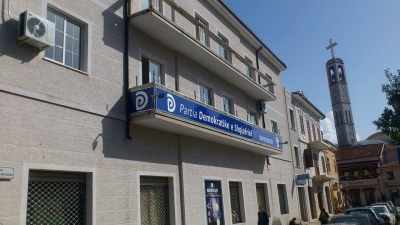 PD e Shkodrës i përgjigjet sulmit të Topallit: Asnjë fjalë për Valdrinin, mbëstet Ramën