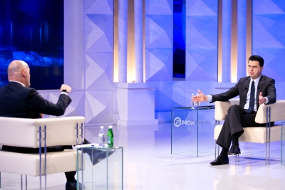 “Nuk i bëj nder Ramës duke bërë replika me Presidentin”, Basha: betejën e drejtësisë e bëra 4 vjet më parë. Kapja e saj u bë...