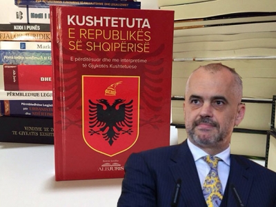 Dekreti zbuloi urrejtjen e Ramës për Kushtetutë e ligj