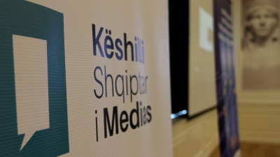 Kthimi në Kuvend i ‘anti-shpifjes’, KSHM: Presidenti mbrojti Kushtetutën, do vijojmë betejën