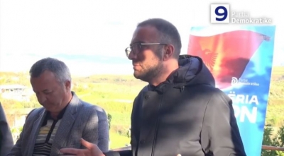 “Socialistët e ndershëm s’do votojnë Ramën”, Gazment Bardhi me banorët në Cërrik: 25 prilli, shansi i fundit ta bëjmë Shqipërinë të jetueshme për të gjithë