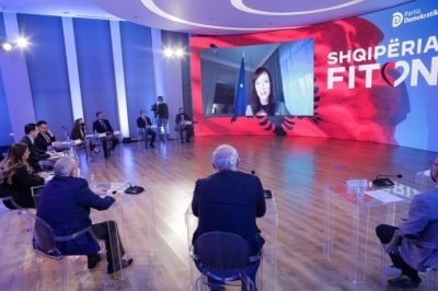 E ardhmja e të rinjve/ Komisionerja e BE, bisedë me Bashën: Do të frymëzojmë transformimin e sektorit të arsimit të lartë