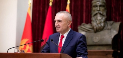 Presidenti Meta ç&#039;dekreton 30 Qershorin, Salianji: Vendim prej burri shteti