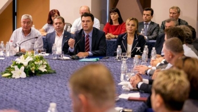 Në koalicionin e opozitës s’ka “ose - ose”, duhet të ketë veç “edhe - edhe”