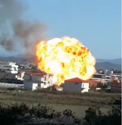 Pas shpërthimit në Fier, policia arreston pronarin e biznesit