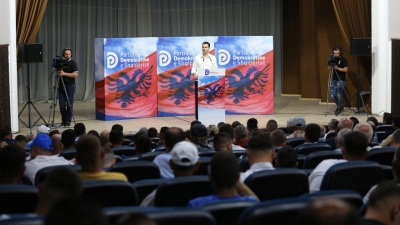 Basha me demokratët e Mallakastrës: Të dielën vendosim të vazhdojmë me gjithë forcën tonë betejën kundër regjimit, do t’i kthejmë vendit demokracinë