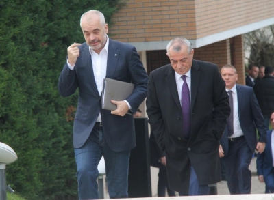 Mbledhja e grupit, zbulohen porositë e Ramës ndaj deputetëve