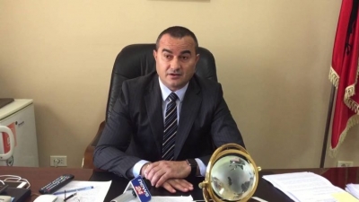 Policia i merr radhë, procedohet një tjetër kryebashkiak