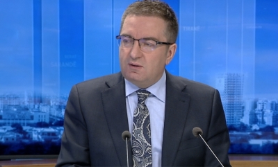 “Unë e di, Ti po më pret …”, prek me letrën për babain Luan Rama: Ra kjo flamë dhe u ndamë! U bënë 20 ditë që …