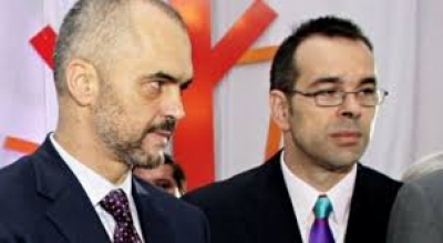 2000 metra katrorë për vëllezërit e pushtetit/ Dy kate pallati në Vlorë për Edi dhe Olsi Ramën