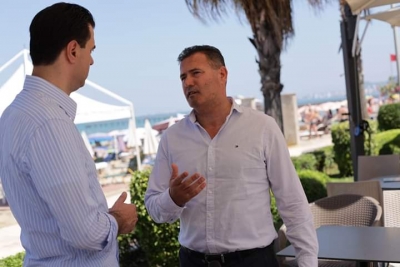 Basha:PD do ta rikthejë turizmin në prioritet kombëtar, ulje taksash e subvencione për kompanitë që sjellin turistë