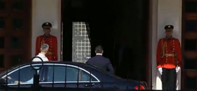 VIDEO/ Takimi me Presidentin Meta, lideri i opozitës Basha mbërrin në Presidencë