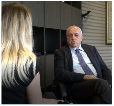 Parlamenti europian dominohet nga eurpeistë