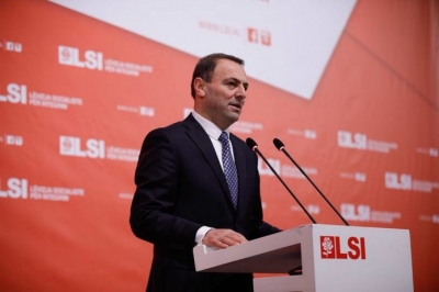 Viktor Tushaj i shkruan Ramës: Askush nuk do ta falë rrënimin e degradimin institucional të këtij vendi