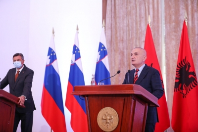 Meta krah Presidentit slloven: Qytetarët e Kosovës meritojnë sa më parë liberalizimin e vizave me BE