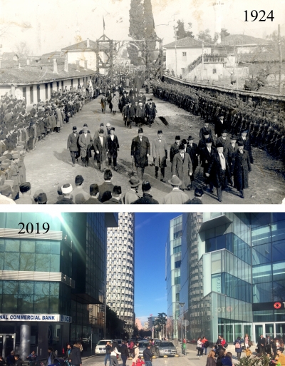 Sipër fotoja nga ceremonia e 21 janarit 1924 dhe poshtë i njëjti vend sot, ngjitur me qendrën &quot;Toptani&quot;