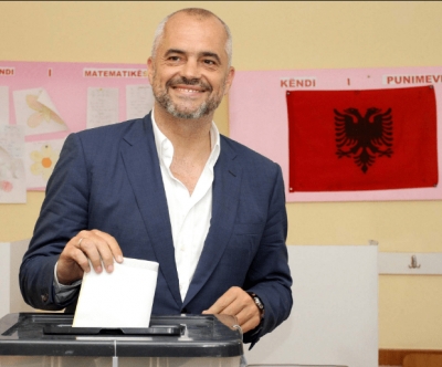 Basha shpjegon 5 kolonat e aleancës mes Ramës dhe krimit