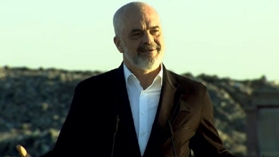 Rama perdor ne Durres mashtrimin qe i beri Banoreve te Unazes