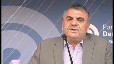 Gjykata Kushtetuese rrëzon vendimin e Qeverisë për shkarkimin e kreut të Bashkisë së Vaut të Dejës, Zef Hila