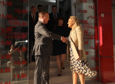 Zbardhet takimi i Kryemadhit me zyrtarin e DASH, bisedohet për zgjedhjet dhe tetorin