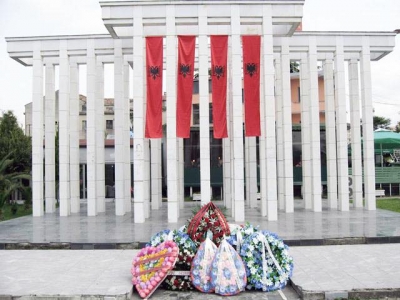 ‘’Dita më e rëndësishme e pluralizmit të Shqipërisë’’, Izmira Ulqinaku kujton 2 prillin e ’91: Nderim përjetë heronjve që dhanë jetën për demokracinë