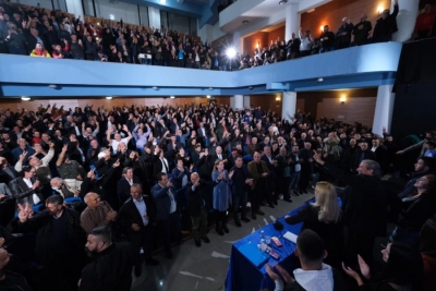 Mbyllet &#039;Foltorja&#039; e Kamzës/ Berisha tregon çfarë i tha biznesmeni: Protestë 6 mujore për largimin e Ramës