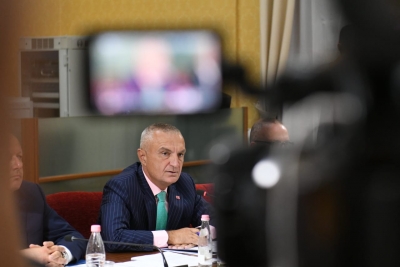 Në orën 20:00/ Presidenti Meta paralajmëron konferencë për mediat