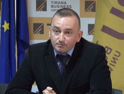 Buxhuku: Masat e qeverisë të tepruara. I kemi vënë lakun në fyt ekonomisë