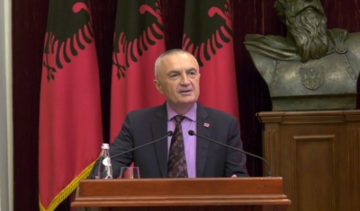 “Shqiponjat do shpartallojnë sorrat”, Meta: Fuks-shteti ka përfunduar njëherë e mirë, më 25 prill referendumi do të triumfojë