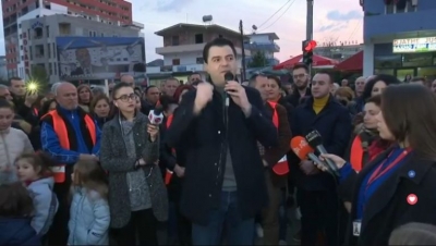 Banorët e Astirit në burg, Basha: Rama duhet të jetë në qeli