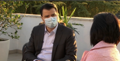 “Kura 1.8 mln lekë, nëna më vdiq”, Basha takon qytetarët që fituan betejën me COVID: S’do ishim në këtë situatë nëse pranoheshin propozimet e PD