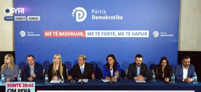 ‘Demokratët u kërcënuan që mos t’i bashkoheshin Foltores’/ Berisha: Ne u ngritëm si njerëz të lirë...