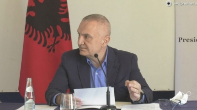 “Aleancë me qytetarët”, Meta mesazh të fortë nga Durrësi: Kush tenton të prekë votën e lirë s’ka shpëtim, do të marrë ndëshkim të mrekullueshëm e spektakolar!