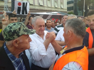 Ky eshte nje “Grusht Shteti” real ne zhvillim; duhet ndalur!