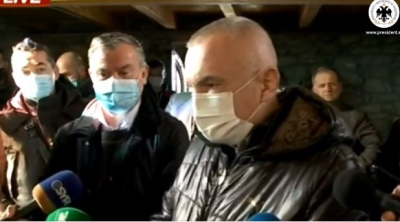 Presidenti Meta në Kishën e Prullit: Zoti i ka dhënë forcë këtij populli, këtij komuniteti, shqiptarëve që mos të dorëzohen kurrë