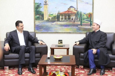 Basha uron besimtarët myslimanë për Fiter Bajramin: Agjërim të pranuar e shpresë të përtëritur, Zoti e bekoftë Shqipërinë